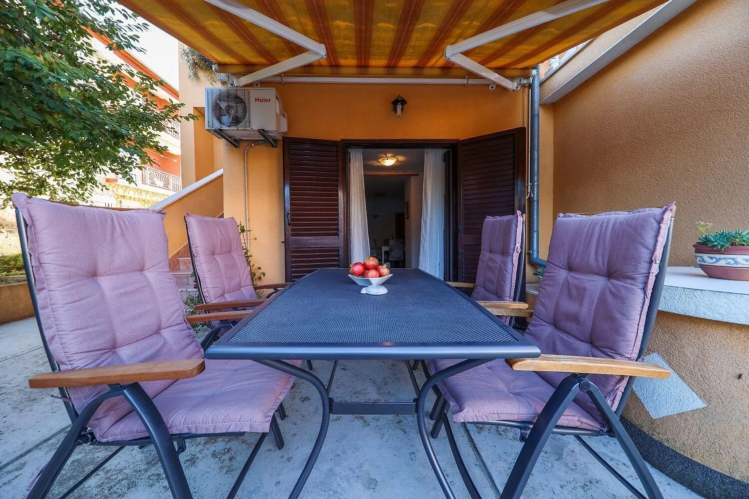 Apartment Gaspe Sutomiscica 克罗地亚