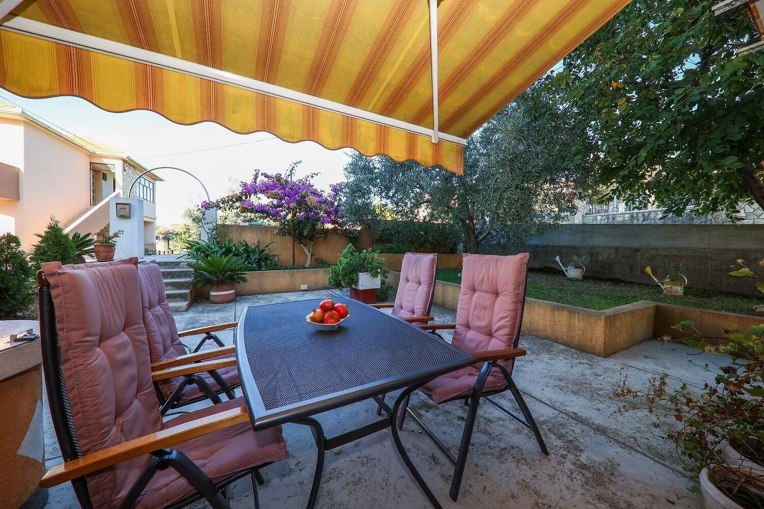 Apartment Gaspe Sutomiscica