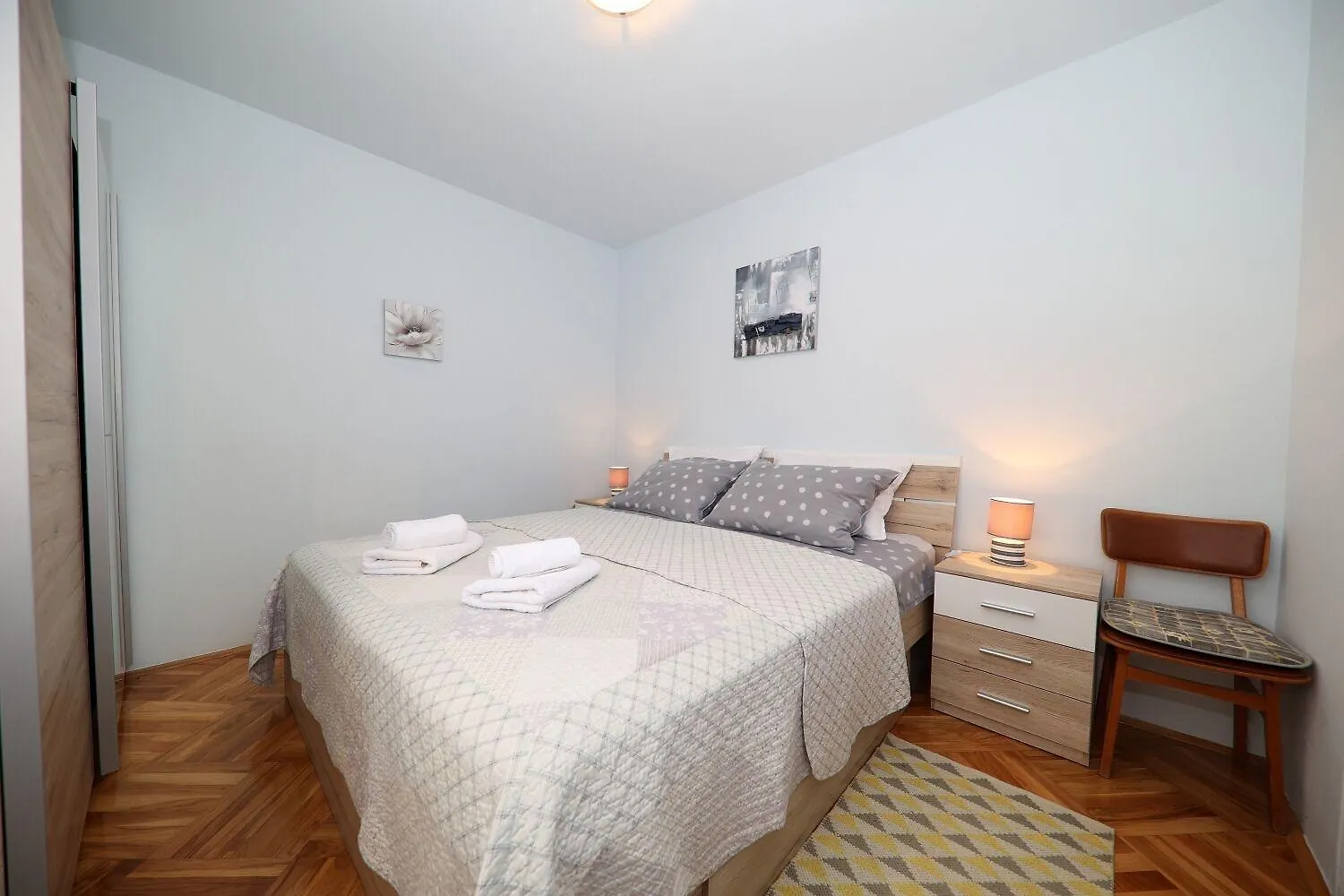 Apartment Gaspe Sutomiscica